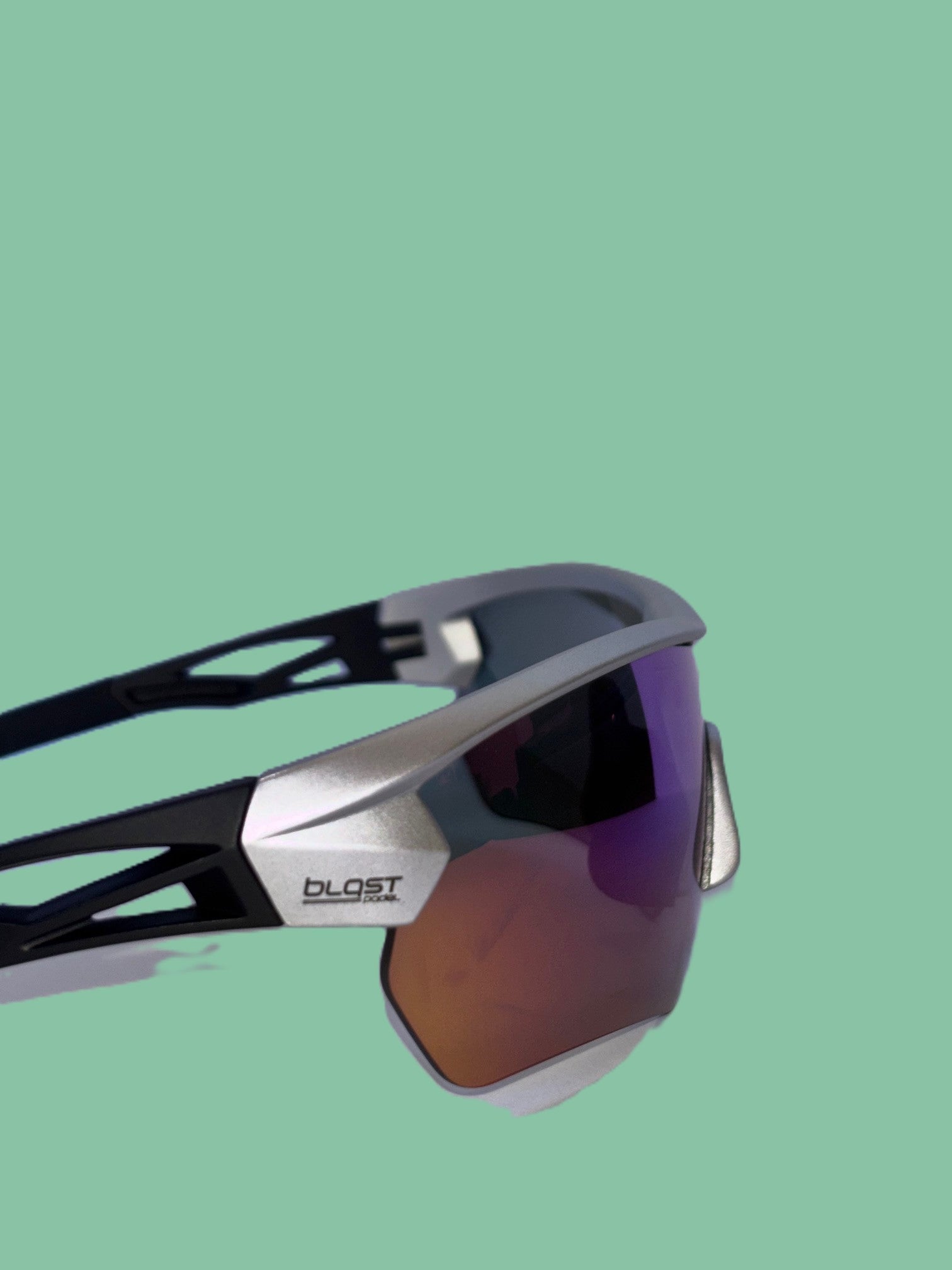 Lente deportivo certificado