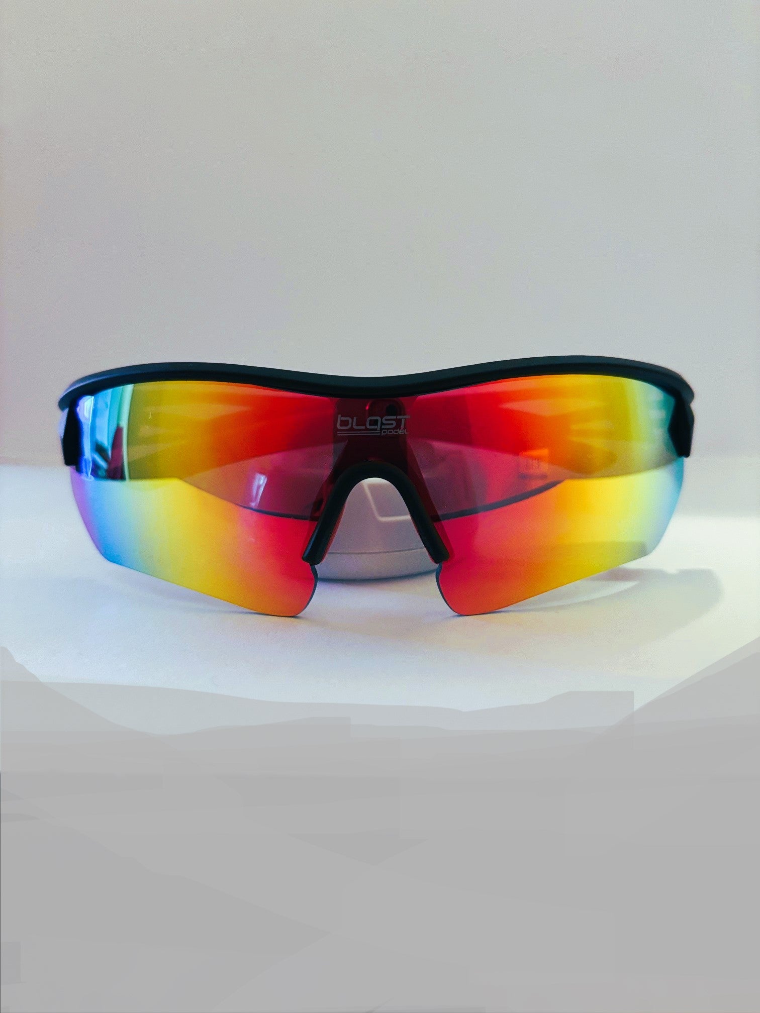 Lente deportivo certificado